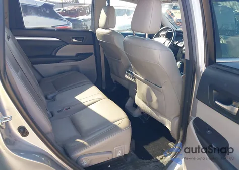 2015 Toyota Highlander Xle V6 z USA, uszkodzony, nr VIN 5TDKKRFH5FS042349